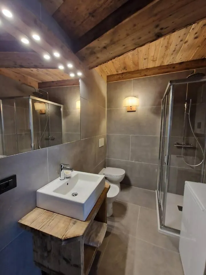 Dolom Love Larice Padoladolomiti 0*, Padola